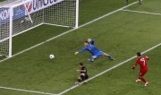 Португалия - Нидерланды на чемпионате по футболу Евро 2012, 17 июня 2012 (84xHQ) 138e7c201606798
