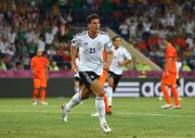 Германия - Нидерланды - на чемпионате по футболу Евро 2012, 9 июня 2012 (179xHQ) A8569a201647241
