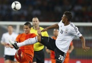 Германия - Нидерланды - на чемпионате по футболу Евро 2012, 9 июня 2012 (179xHQ) Bdcbbe201643166